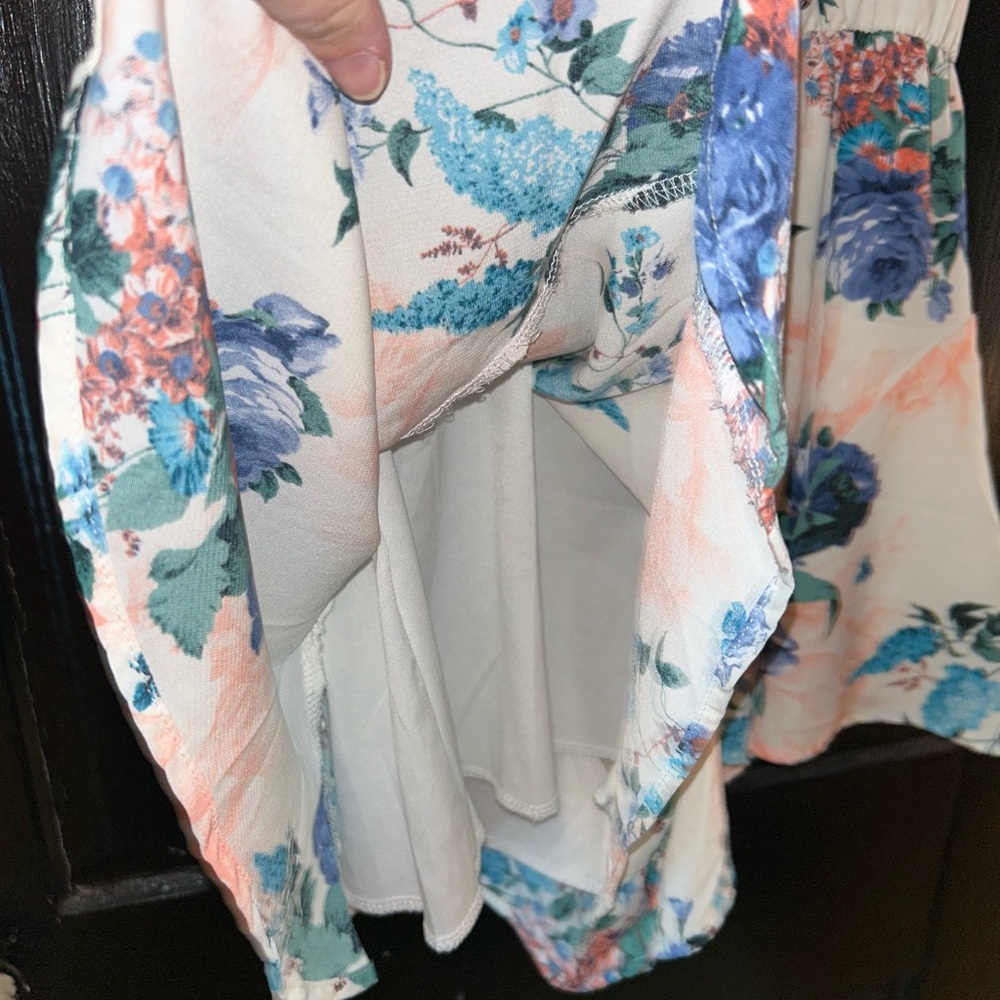 Peppermint | NWOT Floral Romper - Picture 13 of 13